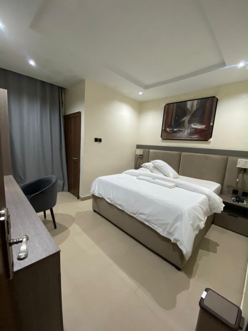 Rooms & Suites at Wesley Hotels, Benin City
